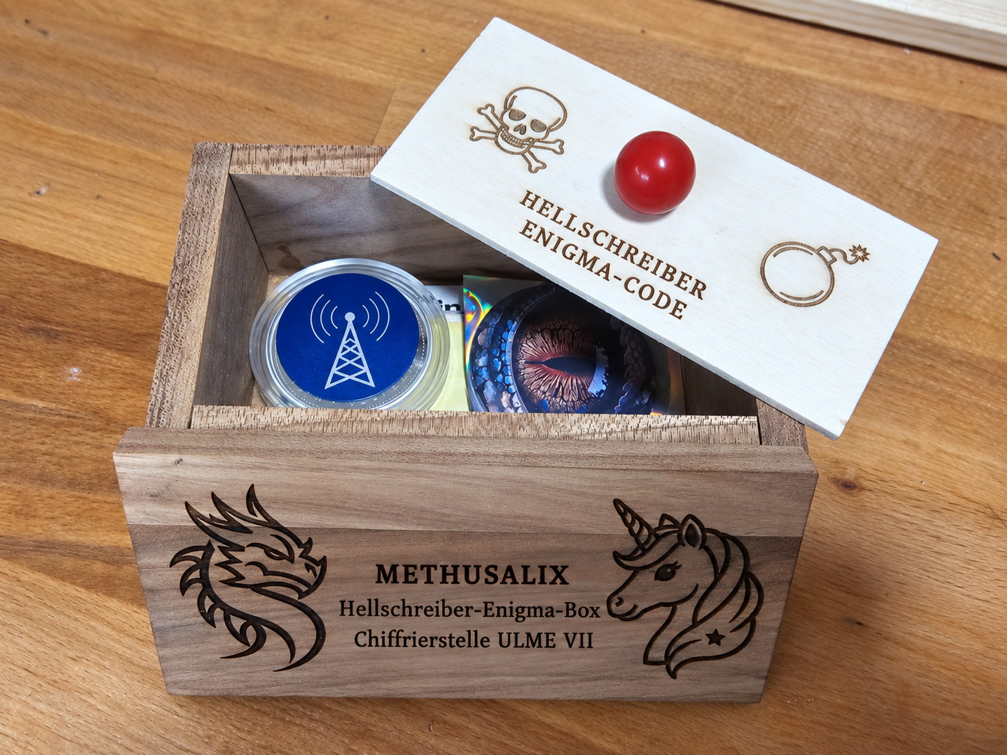 Originale Methusalix Hellschreiber-Enigma-Box aus Ulmenholz mit gravierter Beschriftung Chiffrierstelle ULME VII